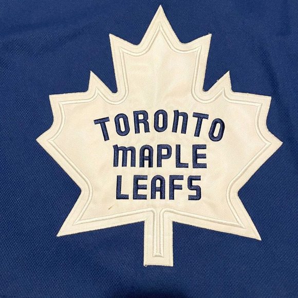 Toronto Maple Leafs Reebok  Jersey Joffrey Lupul Mens Size 48 Stains - Picture 2 of 16